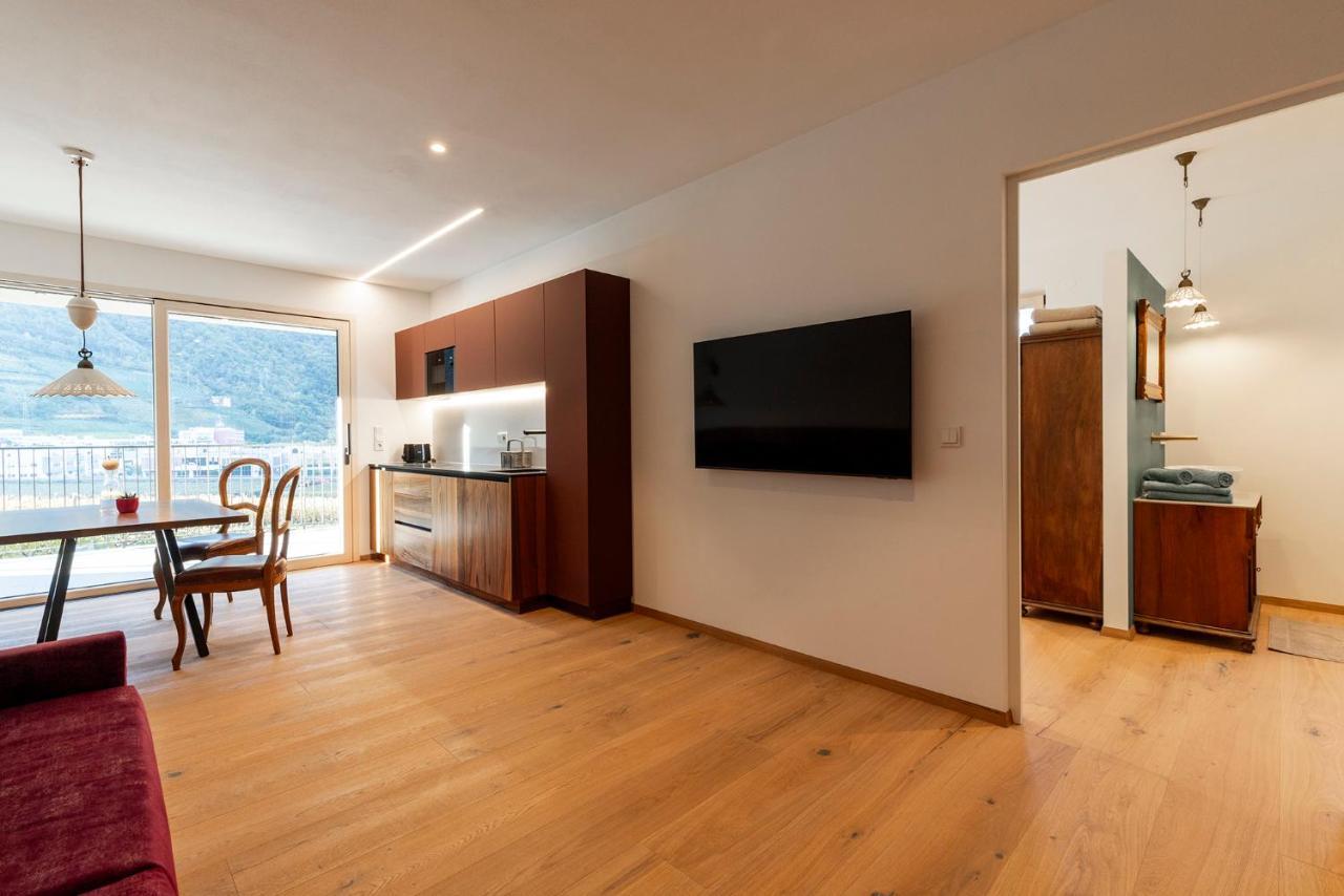 Erbacher Living Nature Apartments Suites ボルツァーノ エクステリア 写真