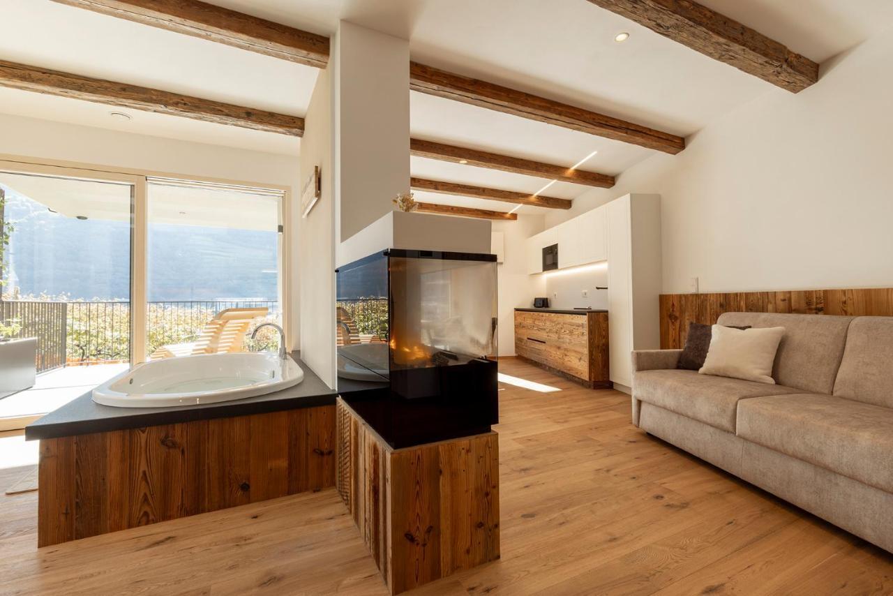 Erbacher Living Nature Apartments Suites ボルツァーノ エクステリア 写真