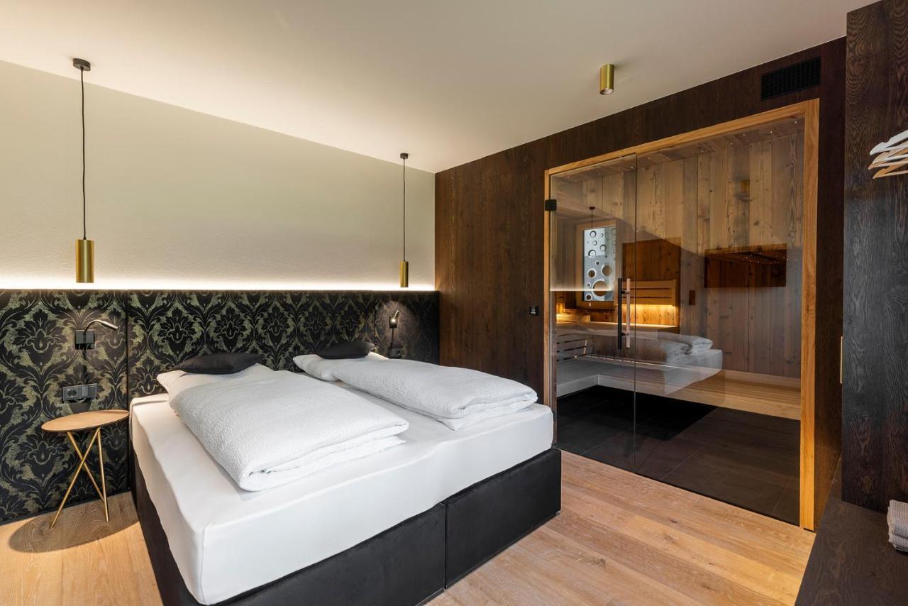 Erbacher Living Nature Apartments Suites ボルツァーノ エクステリア 写真